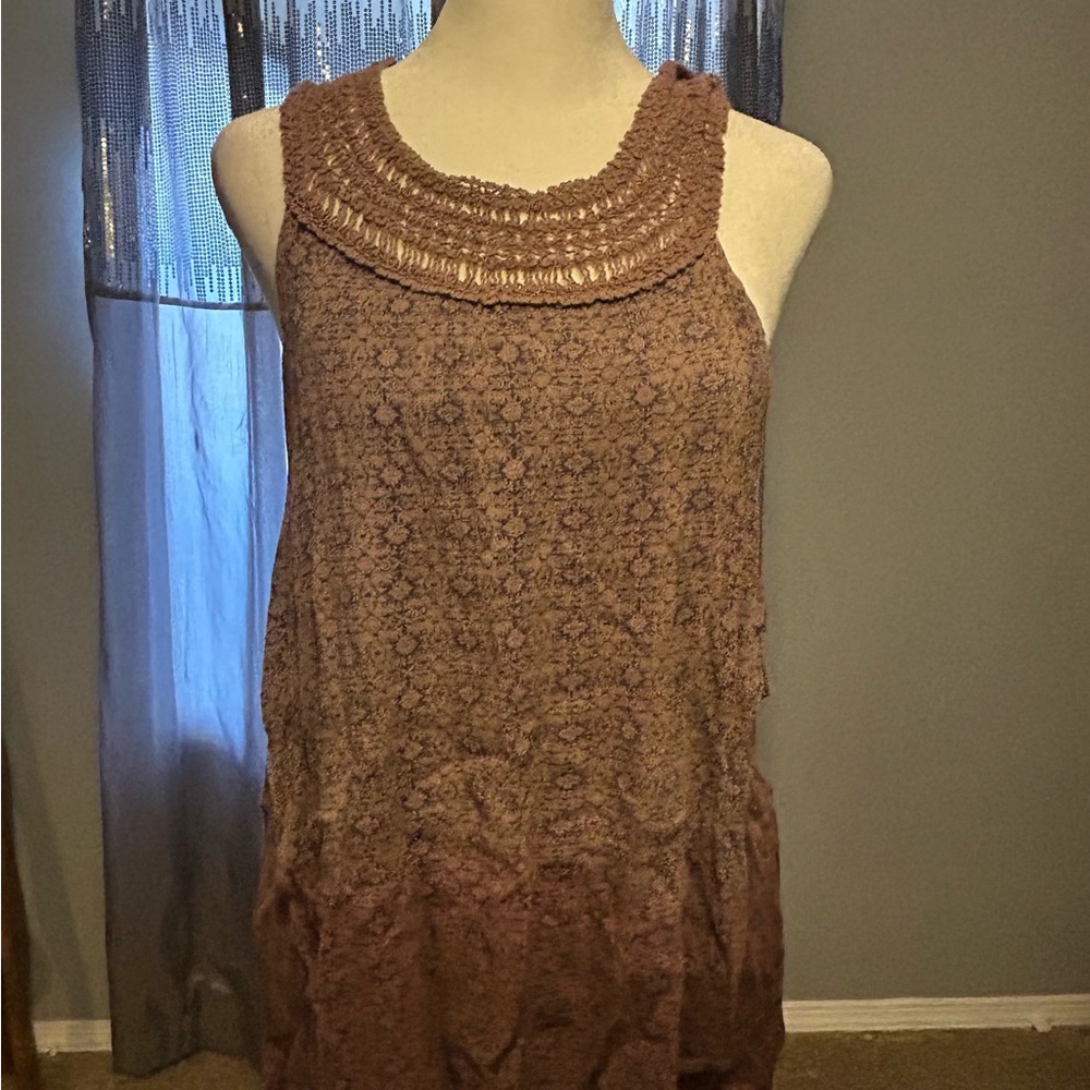 Gimmicks by BKE Lace Crochet Blouse - Brown
